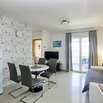 Apartment By The Sea Pirovac, Sibenik - 15659