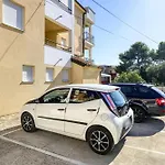 Apartman By The Sea Pirovac, Sibenik - 15659