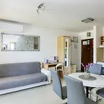 By The Sea Pirovac, Sibenik - 15659 Apartamento Pirovac